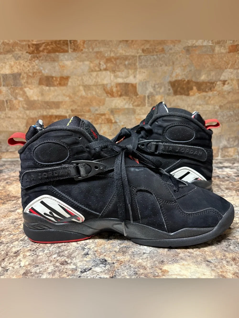 Air Jordan retro 8 Playoff 2023 Size 8